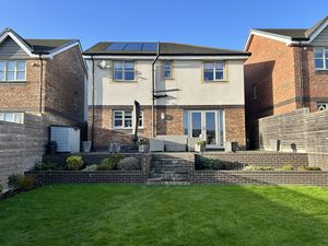 Photo 35- click for photo gallery